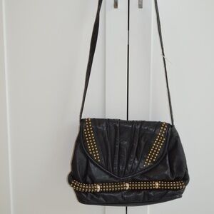 🎁 Gold Studded Leather Shoulder Strap Classic Bag *USED